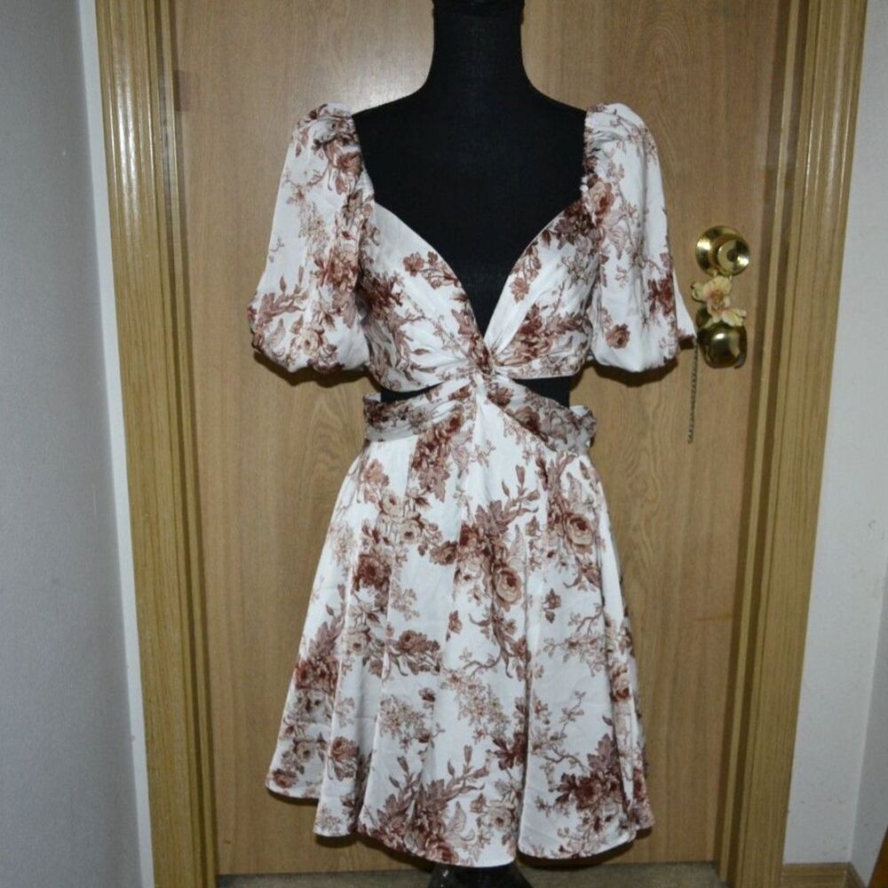 Altar'd State Floral Puff Sleeve Cutout Twist Soft Romantic Garden Mini Dress
